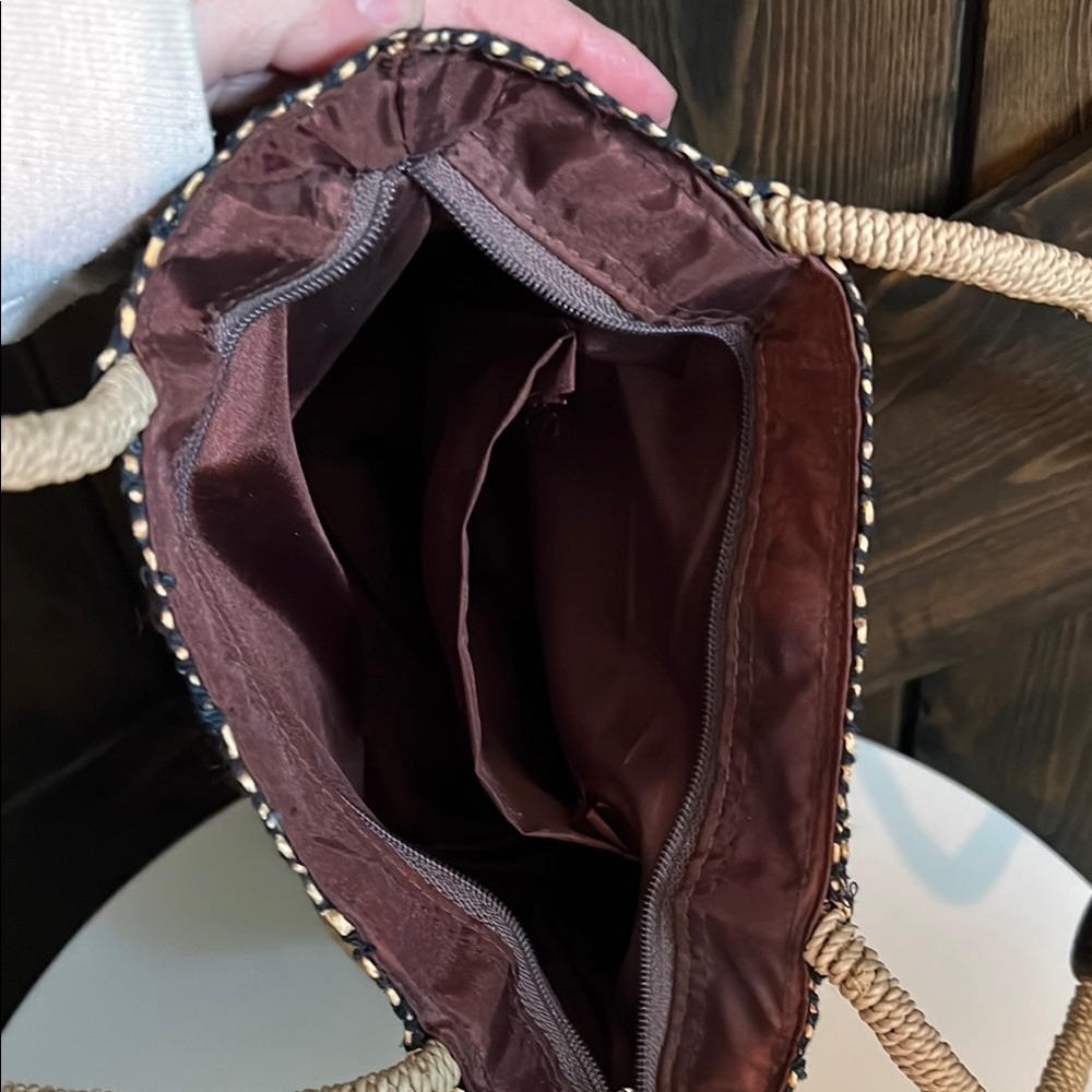 Stylish Black and Tan Woven Tote Bag With Wood Bottom - Picture 6 of 7